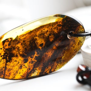 21gr Large Amber Pendant, Natural Baltic Amber with Leather, Raw Amber Pendant, Raw Stone Pendant,Boho Jewelry,Healing Jewelry
