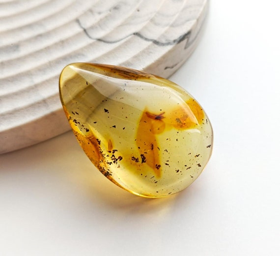 Large Amber Stone, Amber Gemstone, Collector's Piece, Amber For Display-Carving or Pendant Making, Unique Gift, Genuine Natural Amber,19gr