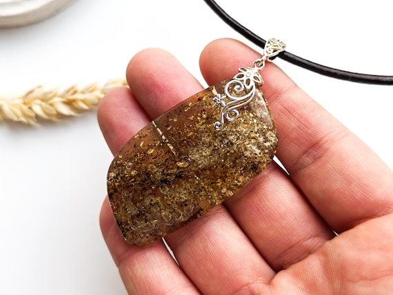 Large Green Amber Pendant with Plant Fossils, Real Amber with 925 Silver, Baltic Amber for Relief and Healing, Elegant Organic Jewelry