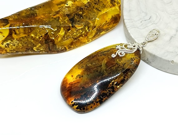 15 gr Stunning Large Natural Baltic Amber Pendant with 925 Silver,Unique Amber for Collectors, Amber for Healing,Handmade Birthstone Pendant