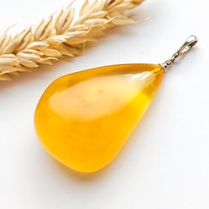 Baltic Amber Pendant with 925 Silver, Amber Jewelry, Unique Shape Amber Pendant, Gift for Her, Healing Pendant, Natural Baltic Amber Pendant