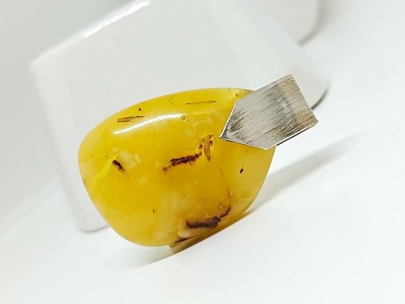 Baltic Amber Pendant with 925 Silver,Amber Pendant,Healing pendant,Unique Pendant,Birthday Gift,Natural Baltic Amber Pendant
