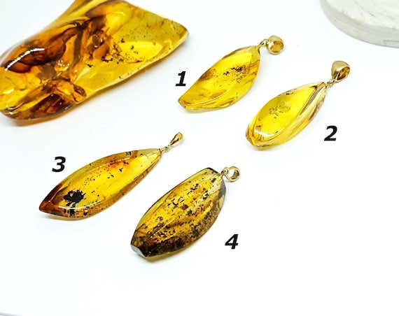 Natural Baltic Amber Pendant with Gold Plated 925 Silver Bail, Amber for Healing, Genuine Exceptional Amber, Elegant Amber for Collectors