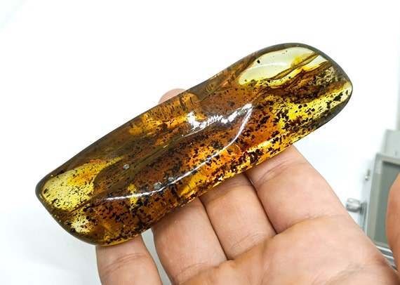 63gr Massive Amber Stone, Amber Gemstone, Collector's Piece, Amber For Display-Carving & Pendant Making, Unique Gift, Genuine Natural Amber