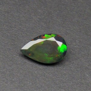 7 x 11 mm Opale noire d&#39;Éthiopie naturelle - Opale poire de feu multiple, Pierres précieuses - Opale à facettes - Opale de feu à facettes lâches - Opale - Pierres précieuses - Opale d&#39;Éthiopie