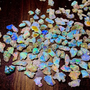 OPAL Raw Crystals /Bulk Raw Opal / Rough Opal Lot/ Welo Opal/ AAA Grade Raw Opal/ Rough / Opal Crystal / fire /Ethiopian Opal Rough / 10x6mm