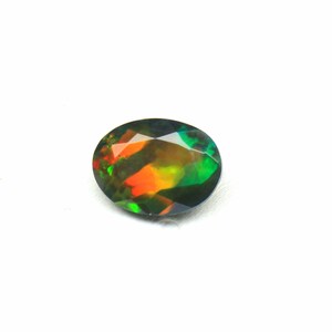8 x 11 mm Opale noire d&#39;Éthiopie naturelle - Opale ovale de feu multiple, Pierres précieuses, Opale à facettes, Opale à facettes en vrac, Opale à facettes, Pierres précieuses - Opale d&#39;Éthiopie