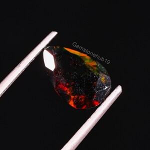 Opale,Opale noire d&#39;Ethiopie,Opale à facettes,Fabrication de bijoux,Opale de feu multiple,Naturel en vrac,Pierre naturelle 10x6x3 mm 1 carat
