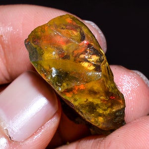 Ethiopian Opal Rough, Crystal Opal Rough, Big Opal Raw Opal Rough , Fire Opal Rough, Natural Loose Opal Welo Fire Oil Opal Rough, 28 CTS
