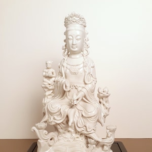 Chinese De Hua Zizhai Kuan Yin with Red Boy