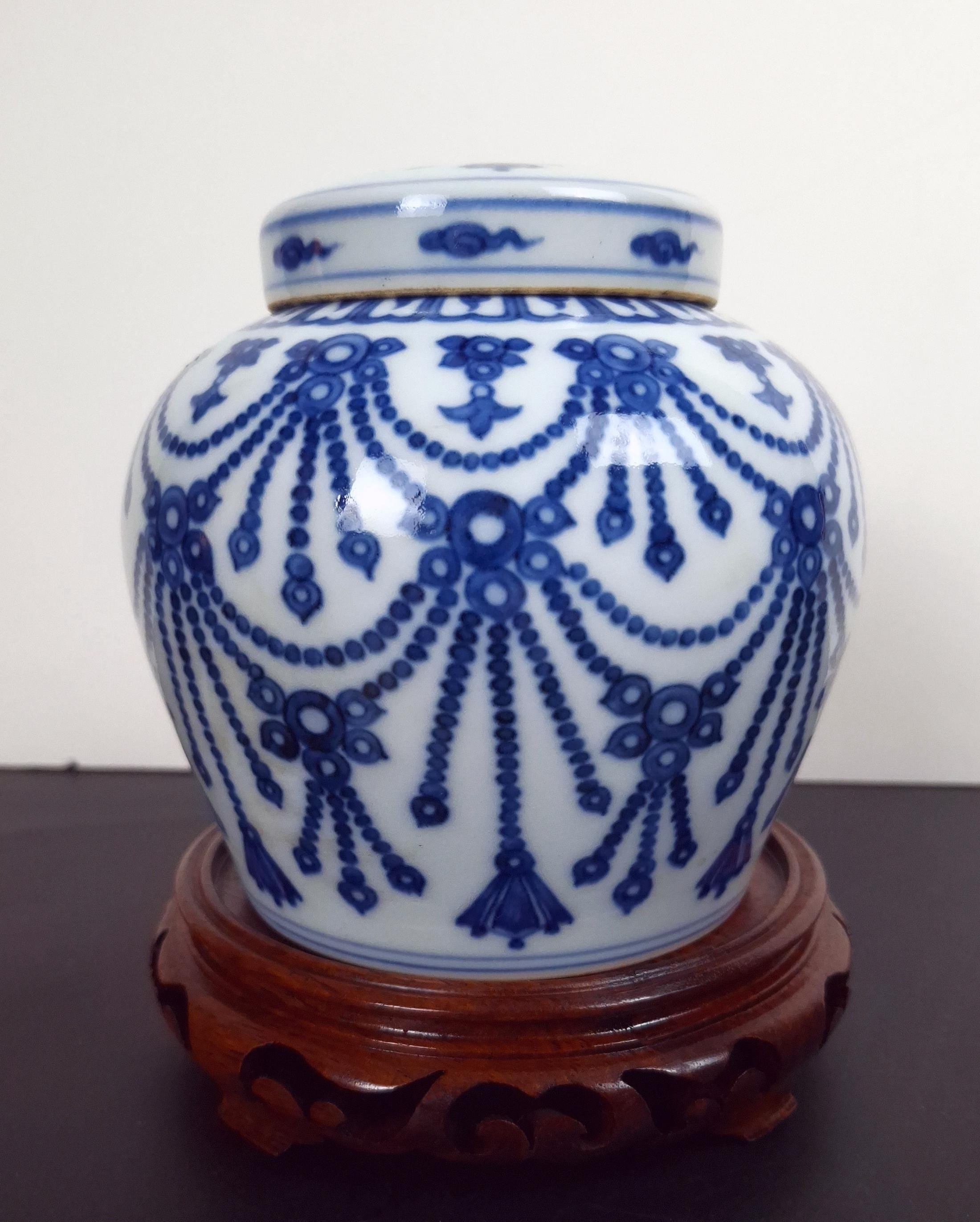 青と白の花柄 蓋付き壺 オランダ デルフト焼き アンティーク雑貨 鳥の