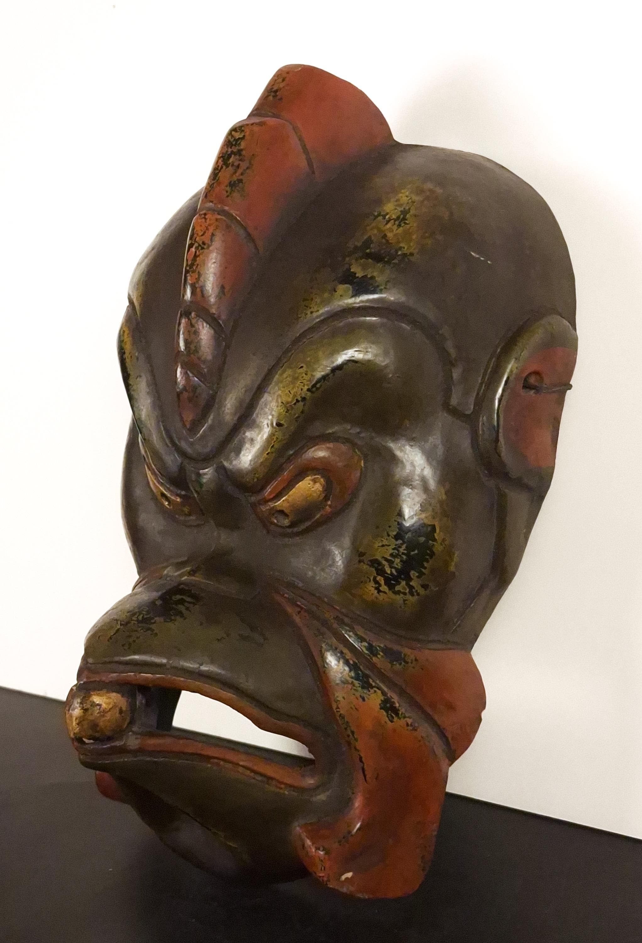 時代木彫面　能面　烏天狗　獣面　神楽面　M　9597 木と漆で彫られた烏天狗の能面 - Etsy 日本