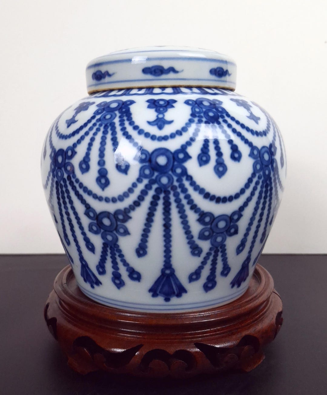 中国の磁器の青と白の蓋付き壺 - Etsy 日本