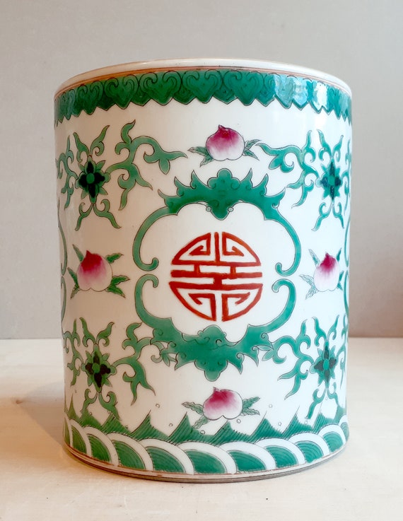 Porcelain Liuyeping Vase - Five Peach Design Porcelain Liuyeping Vase - Five Peach Design