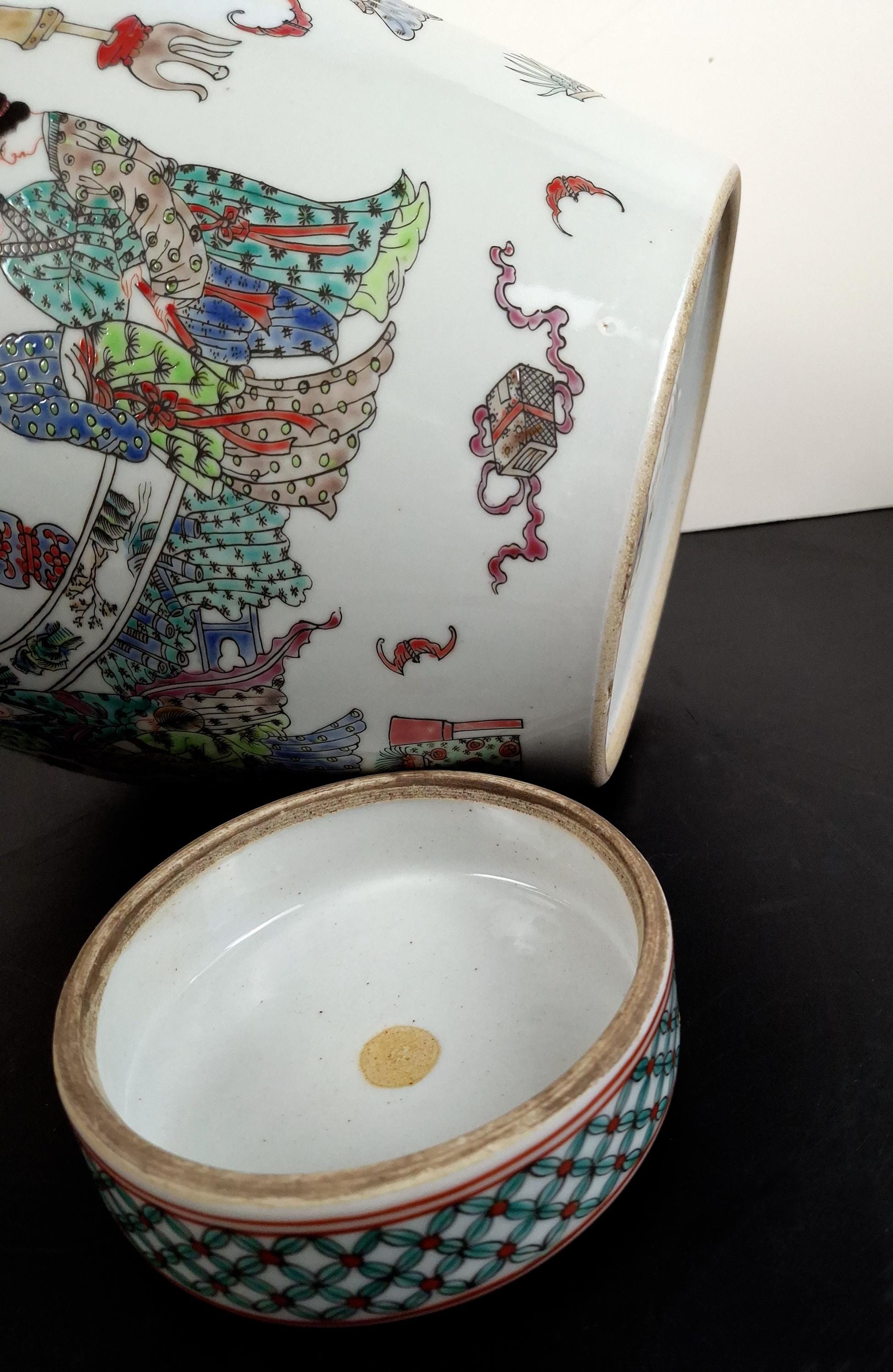 大きな中国磁器の宮廷女性庭園風景蓋付き壺 - Etsy 日本