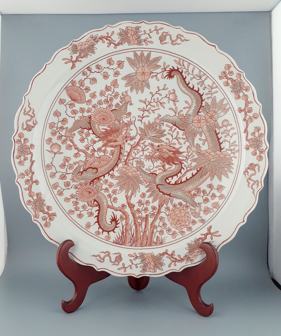 中国古美術・珍蔵粉彩・瑞獣祥龍絵磁器の中皿・純手描き・箱付・置物・文房具・観賞皿 中国磁器の赤い龍の皿 - Etsy 日本