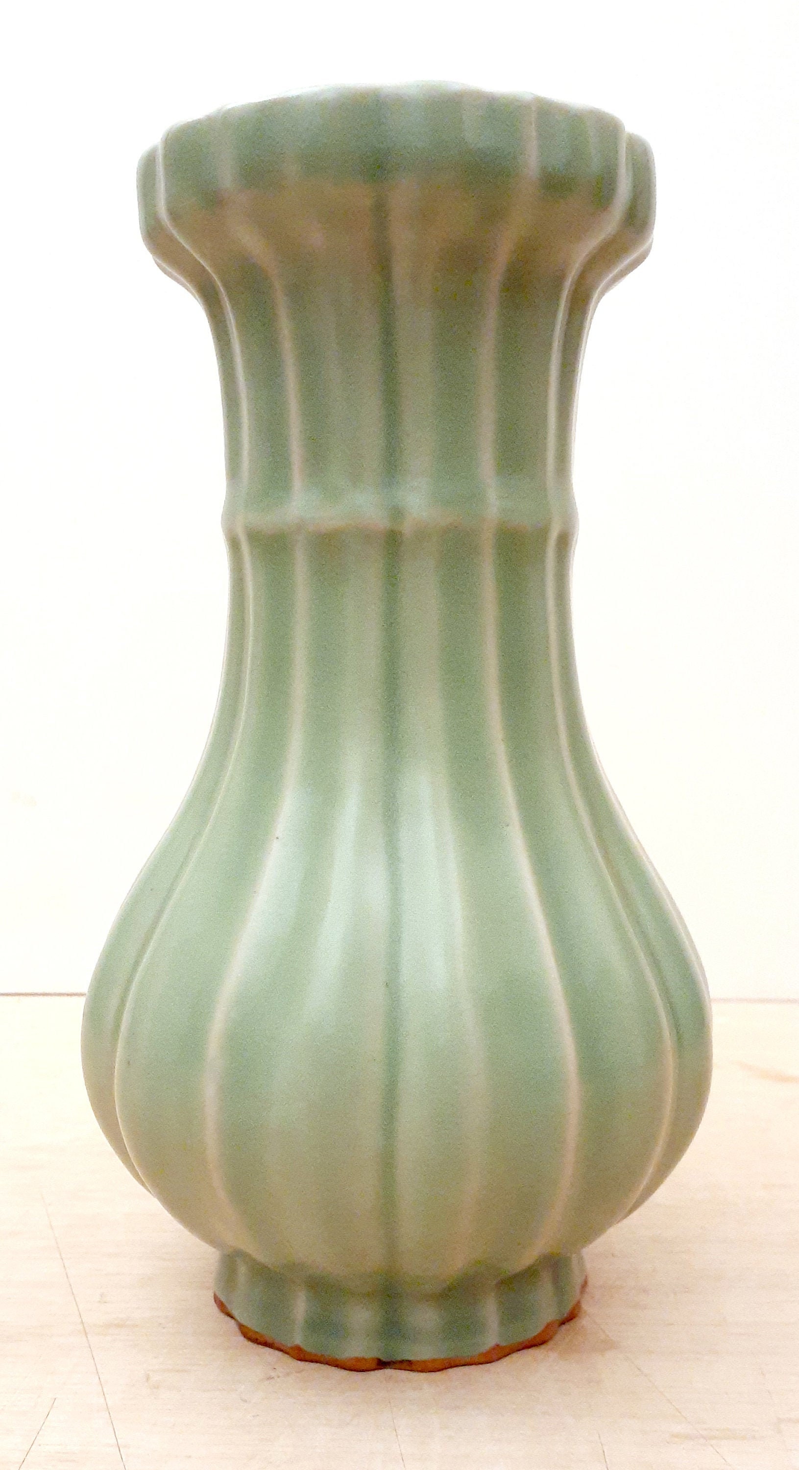 Chinese Longquan Kiln Celadon Lobed Danping - Etsy