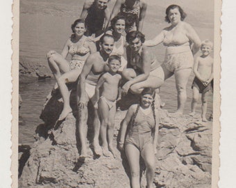 Found Photo Beach Family Portrait Men in Trunks, Women in Swimsuits, Long Braids Original Vernacular Snapshot