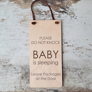 Sleeping Baby Sign Do Not Knock / Do Not Ring Doorbell / Do not disturb / Custom door hanger / Personalized Door sign / Doorbell Signs
