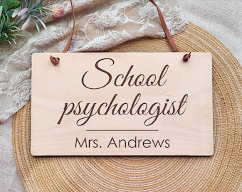 School Psychologist Sign – Personalized Counselor Name Plate, Teacher Door Decor, Social Worker Office Gift