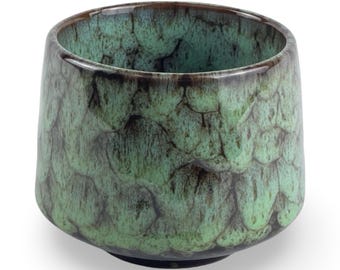 Japanese Forest Green Tsutsu-gata Tea Cup - Shizen Cha