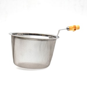 Tea Strainer w. Bamboo Handle