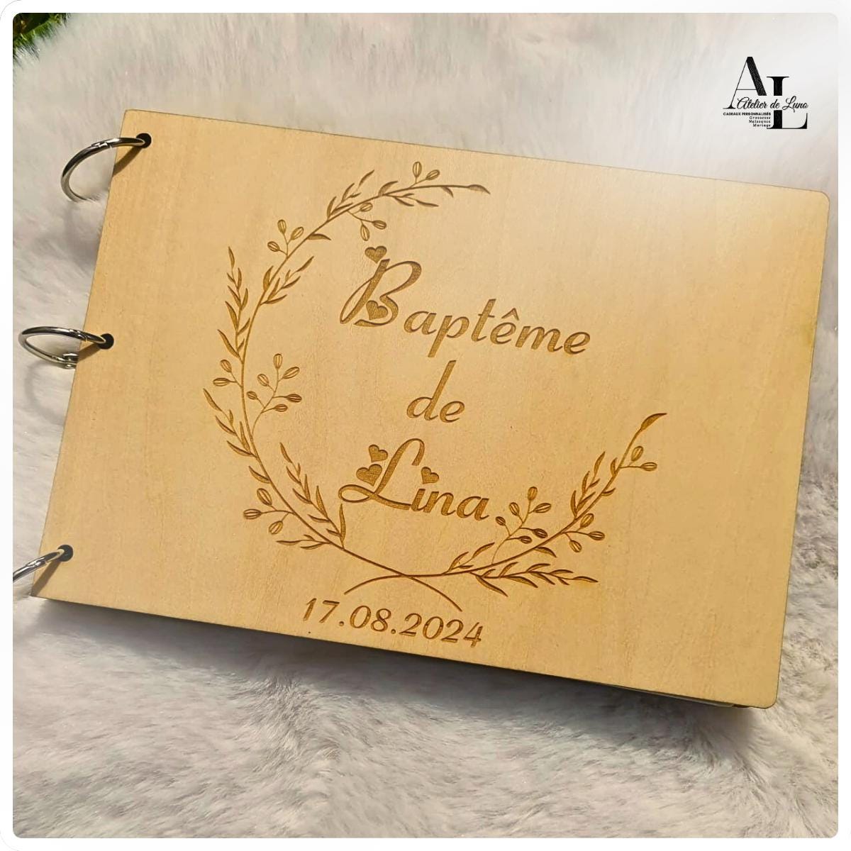 Livre d’or en bois personnalisable pour baptême et événements