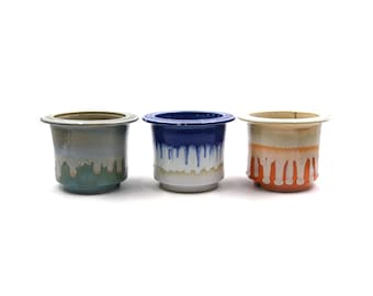 Maceta tipo tanque de 5 pulgadas con acabado de esmalte fluido y borde recto, ideal para suculentas.