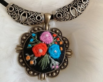 Embroidered Flowers Necklace ,Embroidered Jewelry ,Embroidery Necklace birthday anniversary wedding Gift , Round Pendant