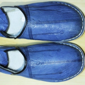 Moroccan blue Babouche, Slippers men&#39;s, Shoes Handmade, Leather Shoes, Organic Leather, Mules, Babouche, Hand dyed