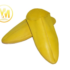 Moroccan yellow Babouche, Slippers men&#39;s, Shoes Handmade, Leather Shoes, Organic Leather, Mules, Babouche, Hand dyed