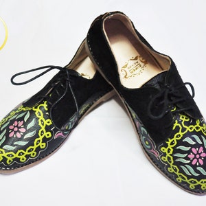 Oxford Women&#39;s Shoes ,Moroccan Shoes , Black Oxford  Slippers , Flats shoes & Leather shoes ,Organic Leather, Mules, Hand dyed, gift for her