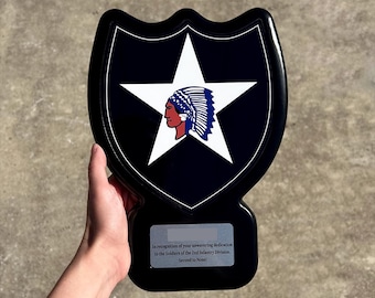 Placa de reconocimiento de la 2.ª División de Infantería del Ejército