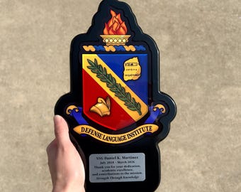 Placa del Instituto de Idiomas de Defensa - Obsequio de PCS - Premio Militar