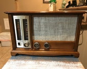 Restored Zenith N731 AM FM Tube Radio With MP3 Input in a Beautiful American Provincial Maple Wood Cabinet From 1965