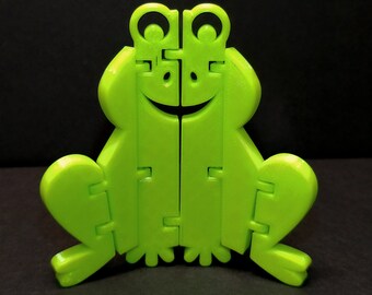 Flexi Frog Fidget Toy, 3D Printed PLA Plastic