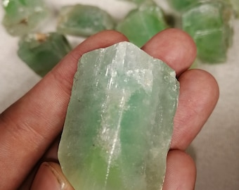 price per piece healing stone Calcite green in best quality gift showcase collector emerald calcite Orgone Chakra Reiki Esotericism rarity