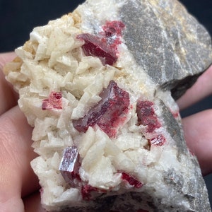 Cinnabar cinnabar crystals on dolomite matrix, best quality collector's rarity display case wholesale decoration gift display case museum feng shui