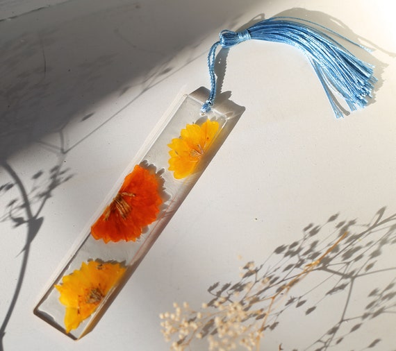 Handmade Pressed Flower Resin Bookmark | Gift for Reader | Gift for Book Lover