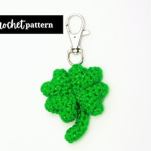 Lucky Clover Keychain — Amigurumi Crochet Pattern — English Only Instructions PDF