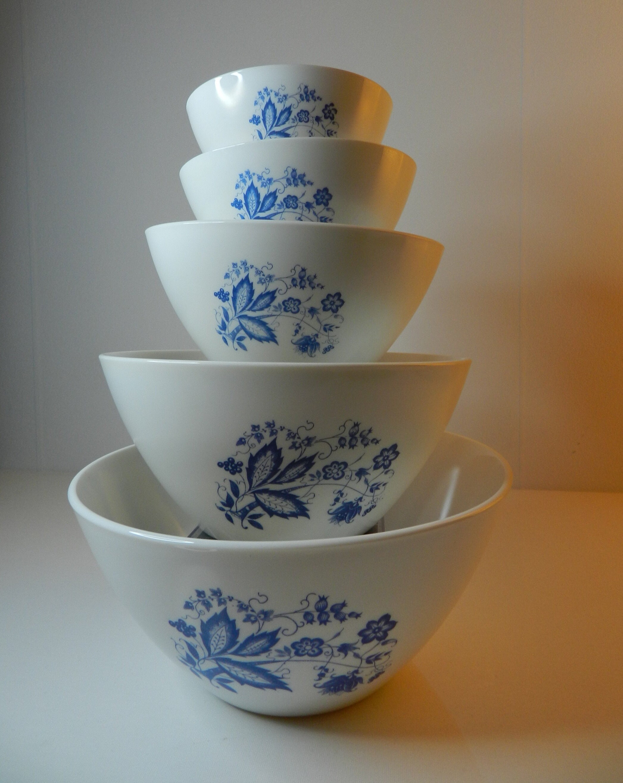Lot De 2 Plats Vintage Arcopal - Motif Oignons Bleus - Made In France Années 80