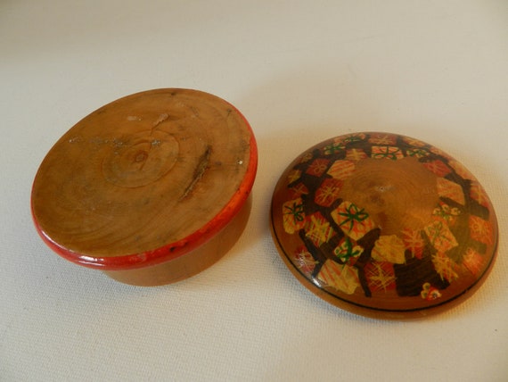 70s Dutch  wooden pill or ring box/trinket - image 7