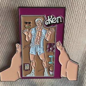 Ken Enamel Pin &quot;Beach Ken&quot;
