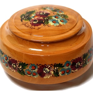 Vintage Ukrainian Hardwood Handmade Hand Painted Unique Box With Lid Created in 1980 Ukrainian Artist Signed Beautiful Hardwood Texture  #83
