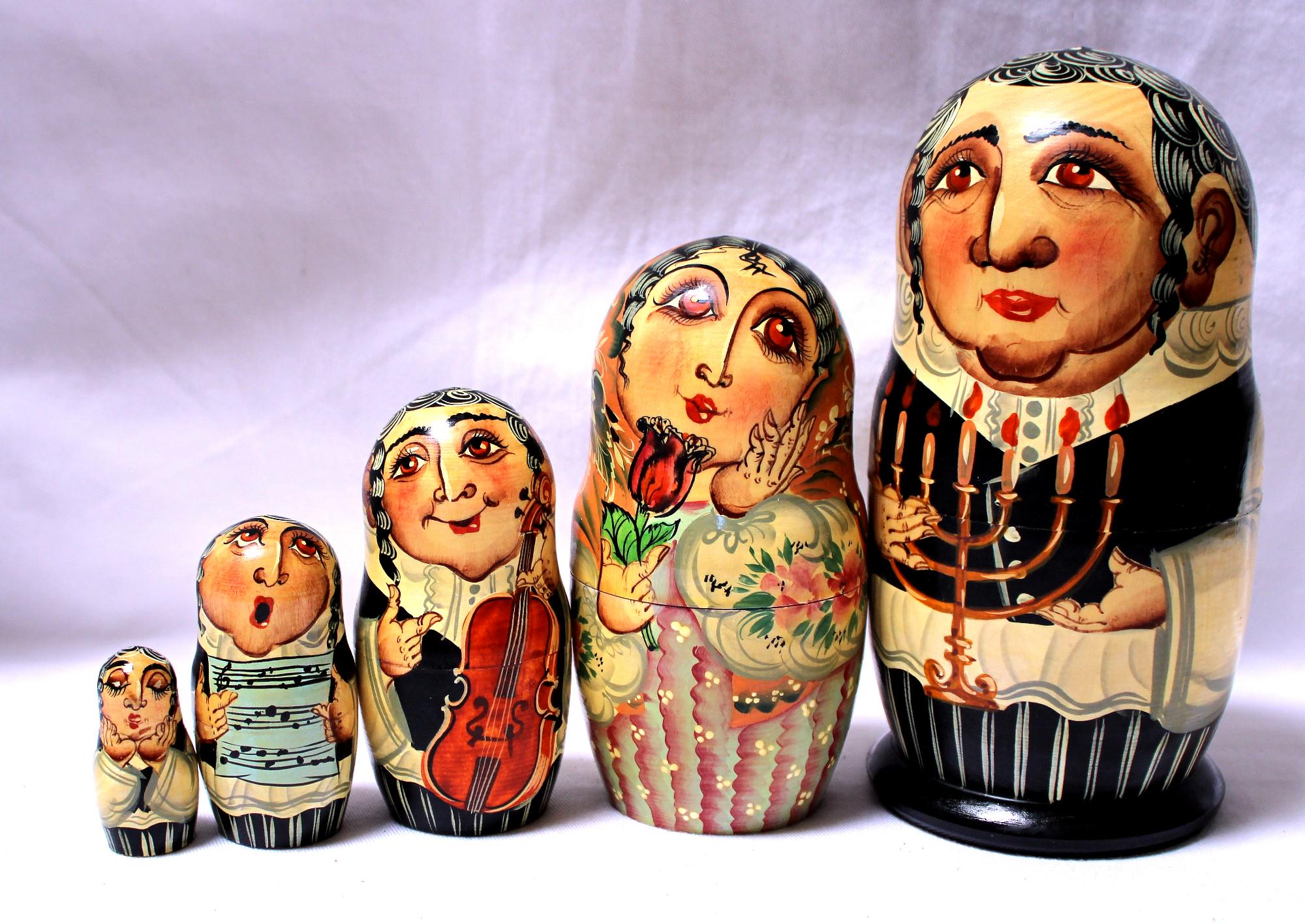 Poupée Gigogne Fleurs 5 Pièces T5057 : Artisanat Russe