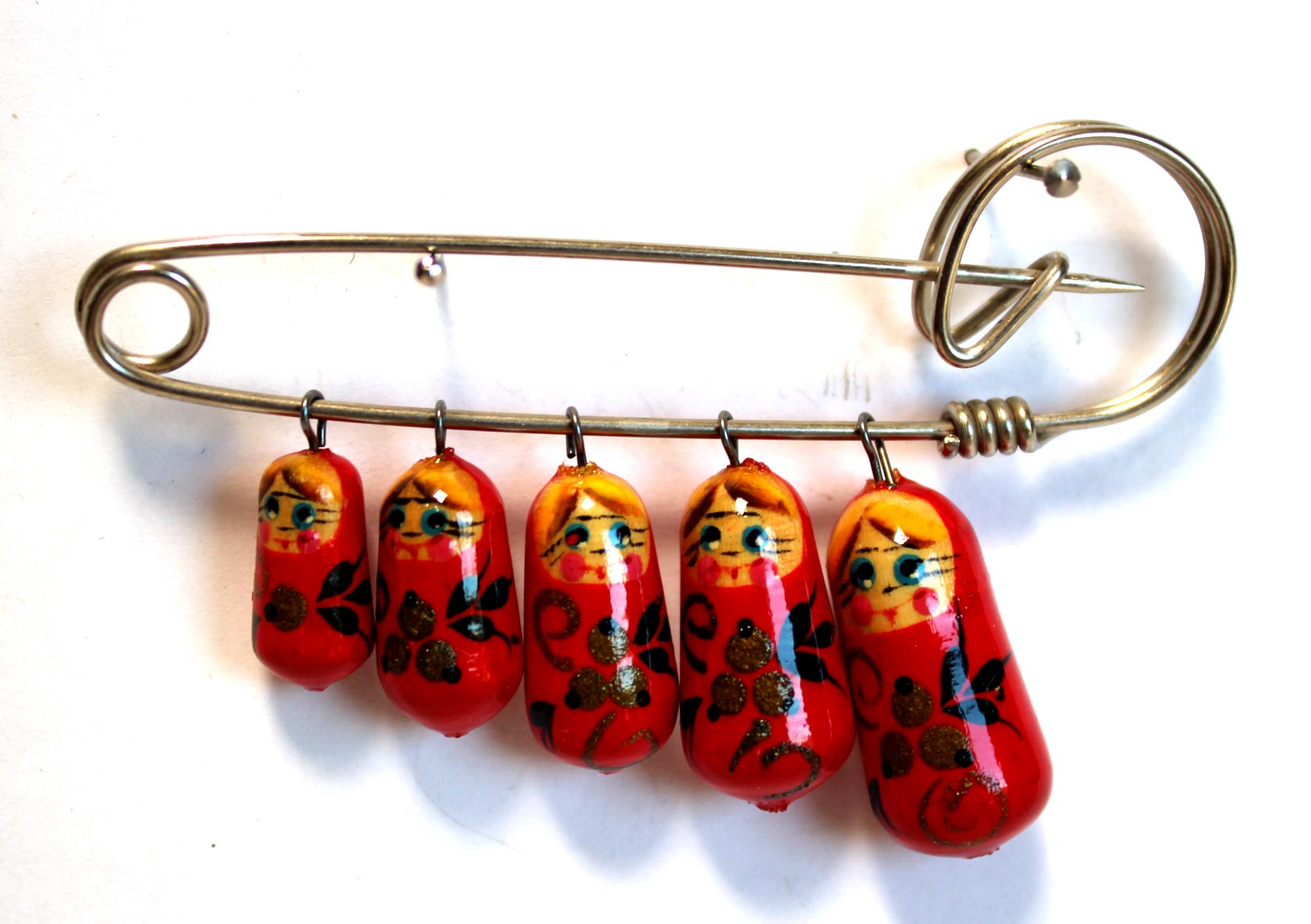 Broche Russe Matriochka – Poupées En Bois Rose, Alliage, Neuve Avec étiquettes