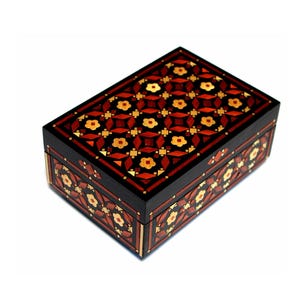 Vintage Belarusian Handmade Wood Straw Inlay Unique Trinket Box Hinged Lid Made in 1990s  in Zhlobin Belarus  Arts & Crafts Factory Tag #75