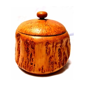 Vintage Wild Curly Birch Unique Box with Lid Handmade Belarus USSR 1950s Very Heavy Dense Rare Karelian Birch Wood with Amazing Texture #101
