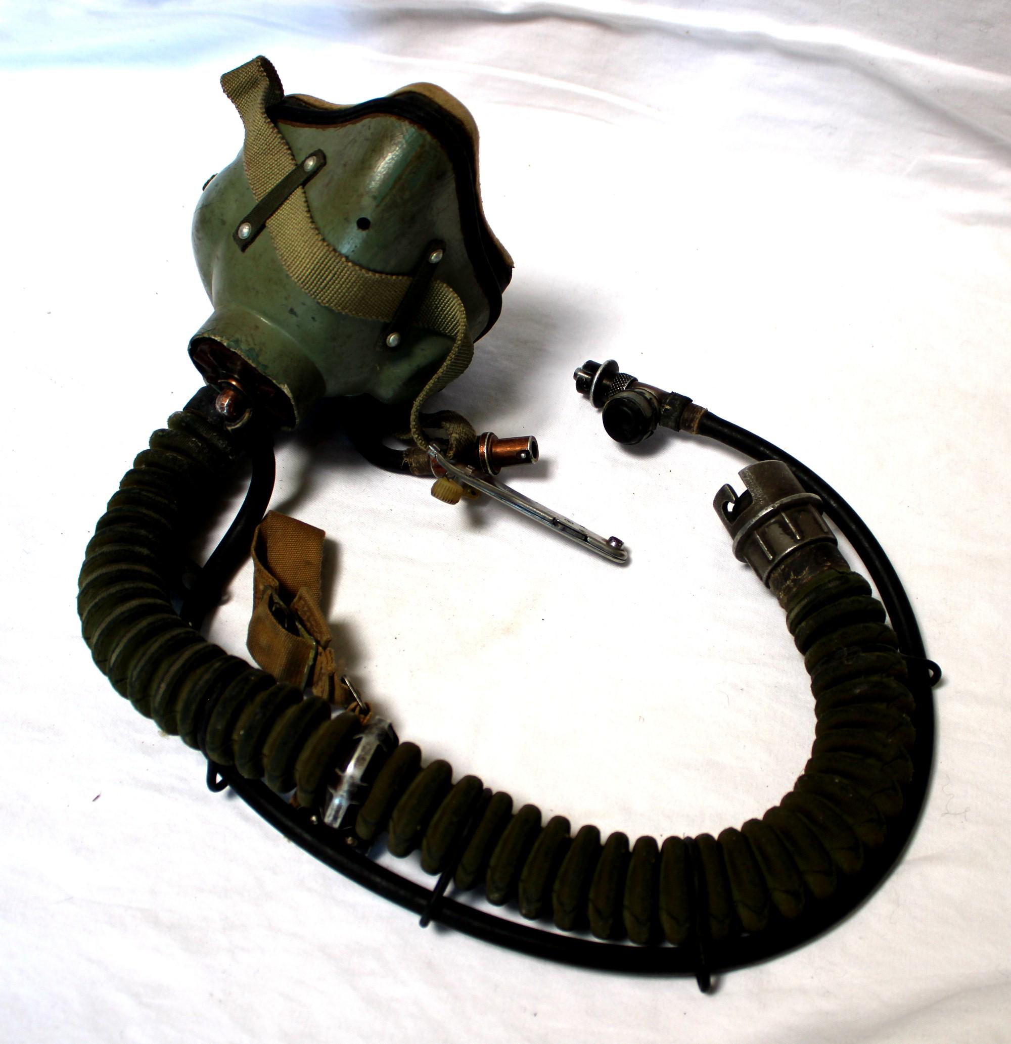 Made USSR Original Vintage 1980s MIG Pilot KM-34 Oxygen Mask