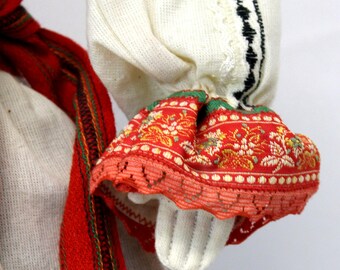 ヴィンテージの手作りロシア人形、19世紀のヴォロネジ衣装 #26 - Etsy 日本